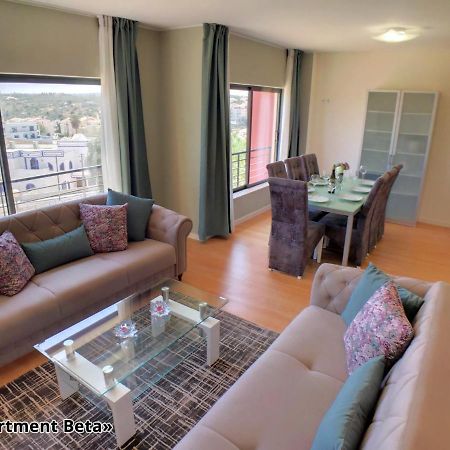פראגודו Apartment Beta - 2 Bedrooms, Private Rooftop Patio With Hot Tub, Bbq And View מראה חיצוני תמונה