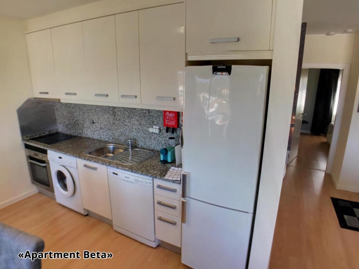 פראגודו Apartment Beta - 2 Bedrooms, Private Rooftop Patio With Hot Tub, Bbq And View מראה חיצוני תמונה