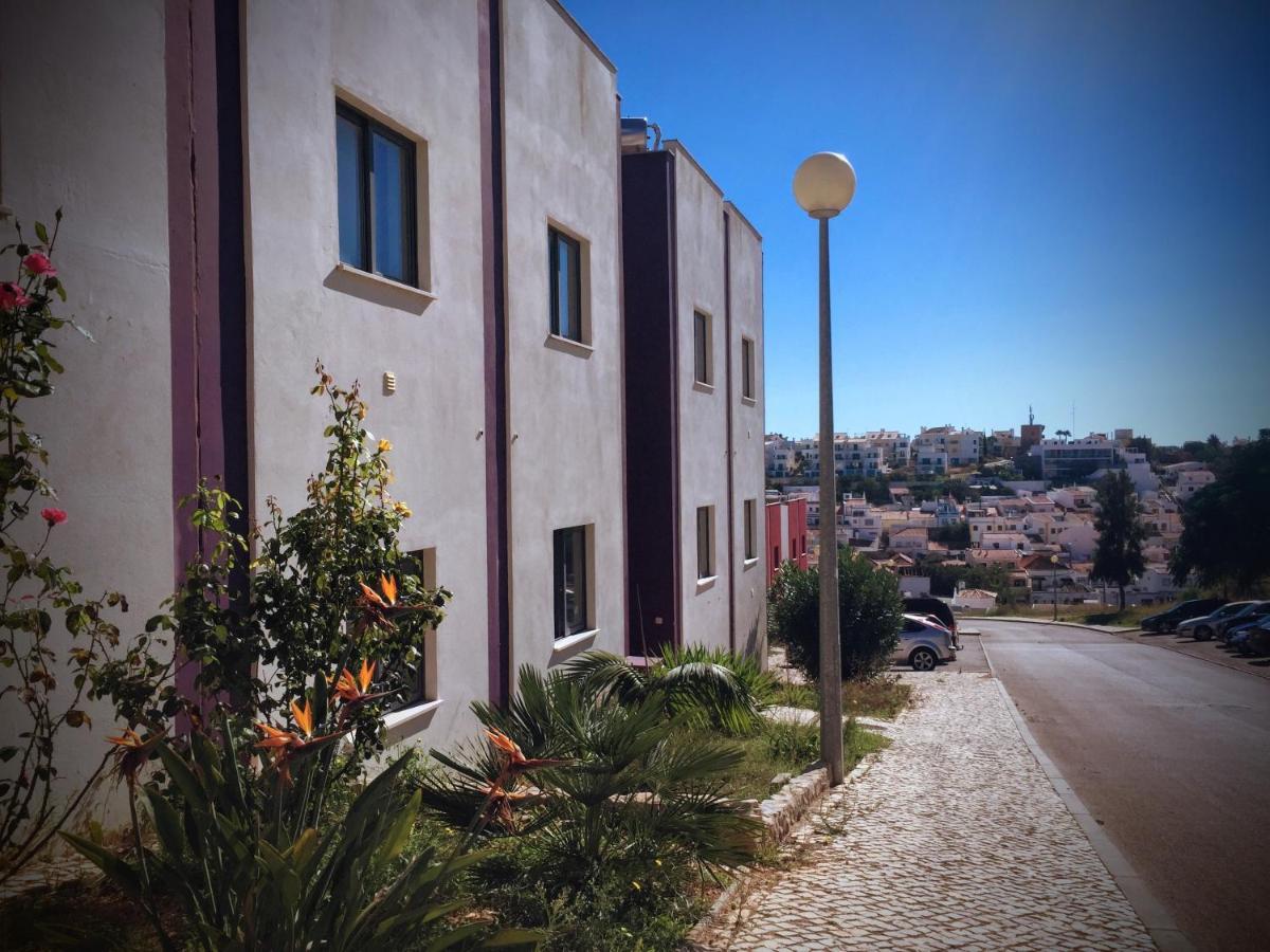 פראגודו Apartment Beta - 2 Bedrooms, Private Rooftop Patio With Hot Tub, Bbq And View מראה חיצוני תמונה