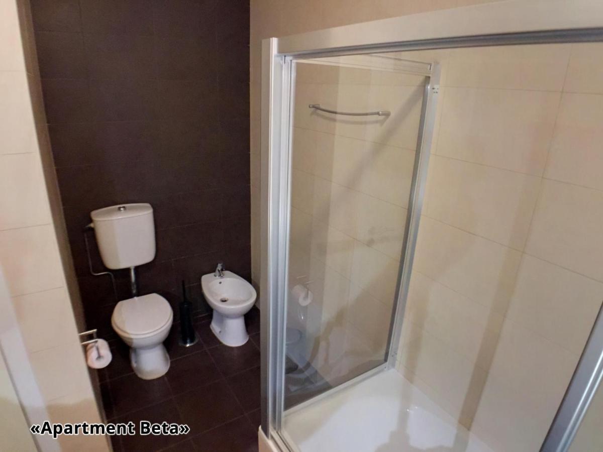 פראגודו Apartment Beta - 2 Bedrooms, Private Rooftop Patio With Hot Tub, Bbq And View מראה חיצוני תמונה